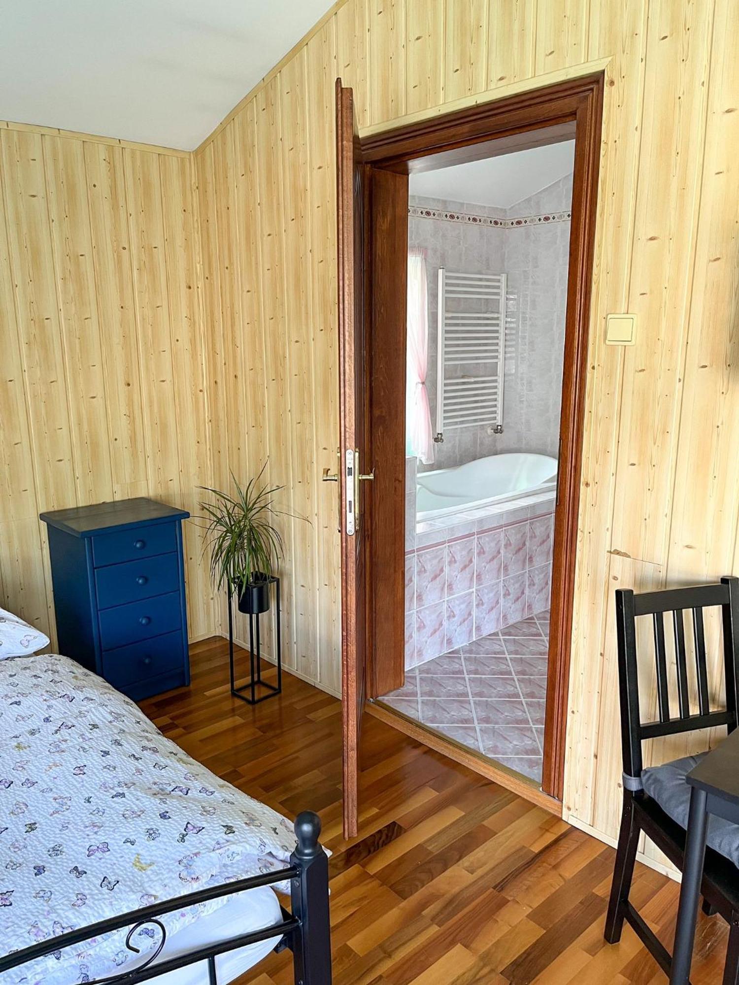 Cozy Rooms In Wine Town - Modra Zimmer foto
